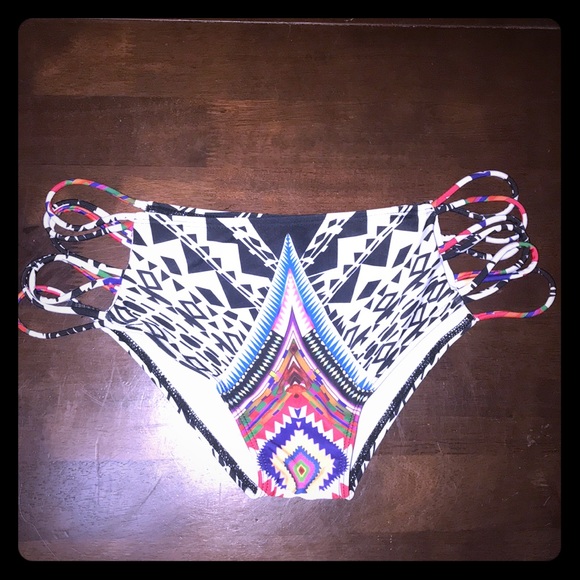 Other - Stringy side Bikini bottoms👙